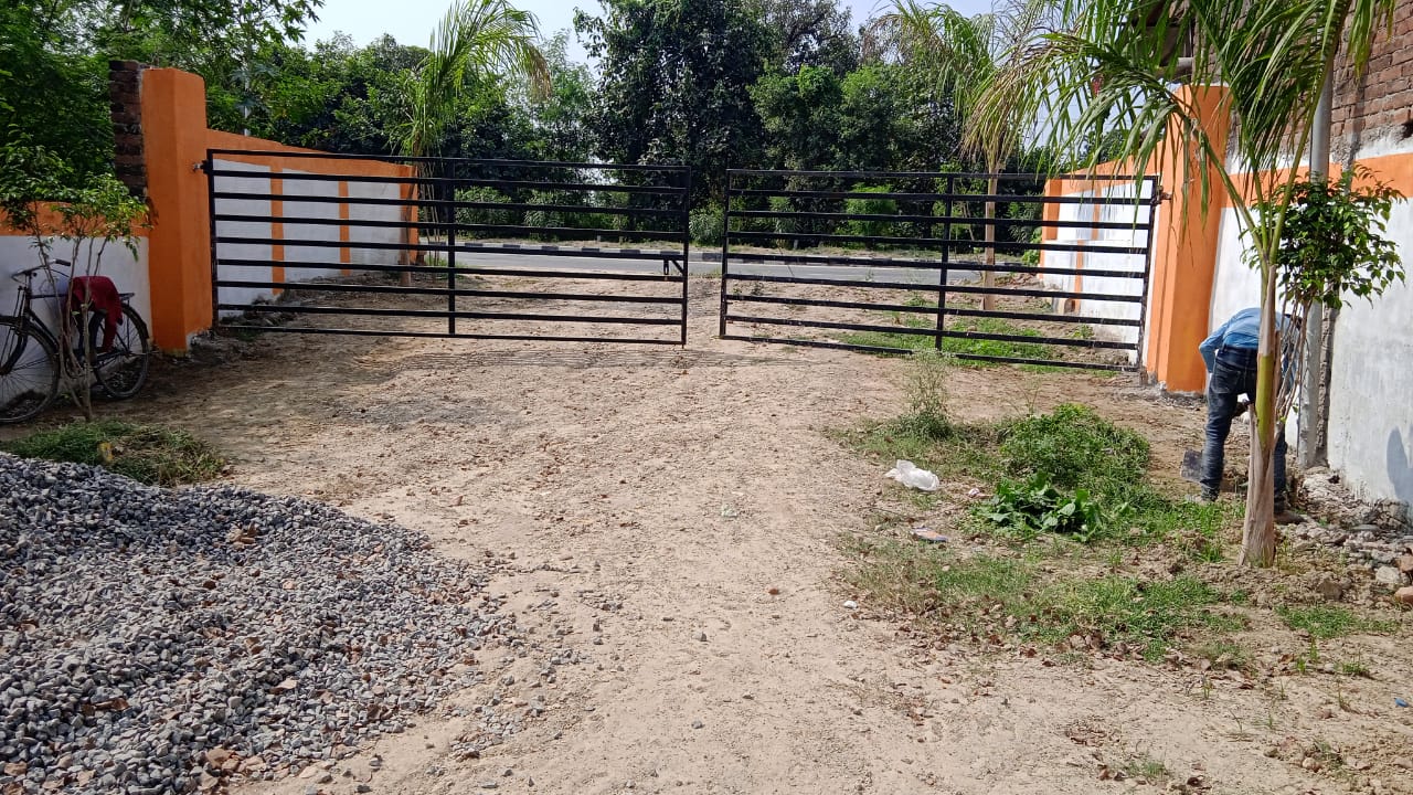 Plot For Sale in Imperial Garden City 