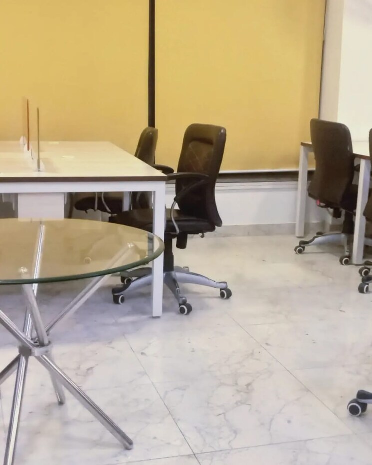 Team Area, sector 63 Commercial Office Space 1000 Sq.Ft. In Sector 63 Noida 7765009