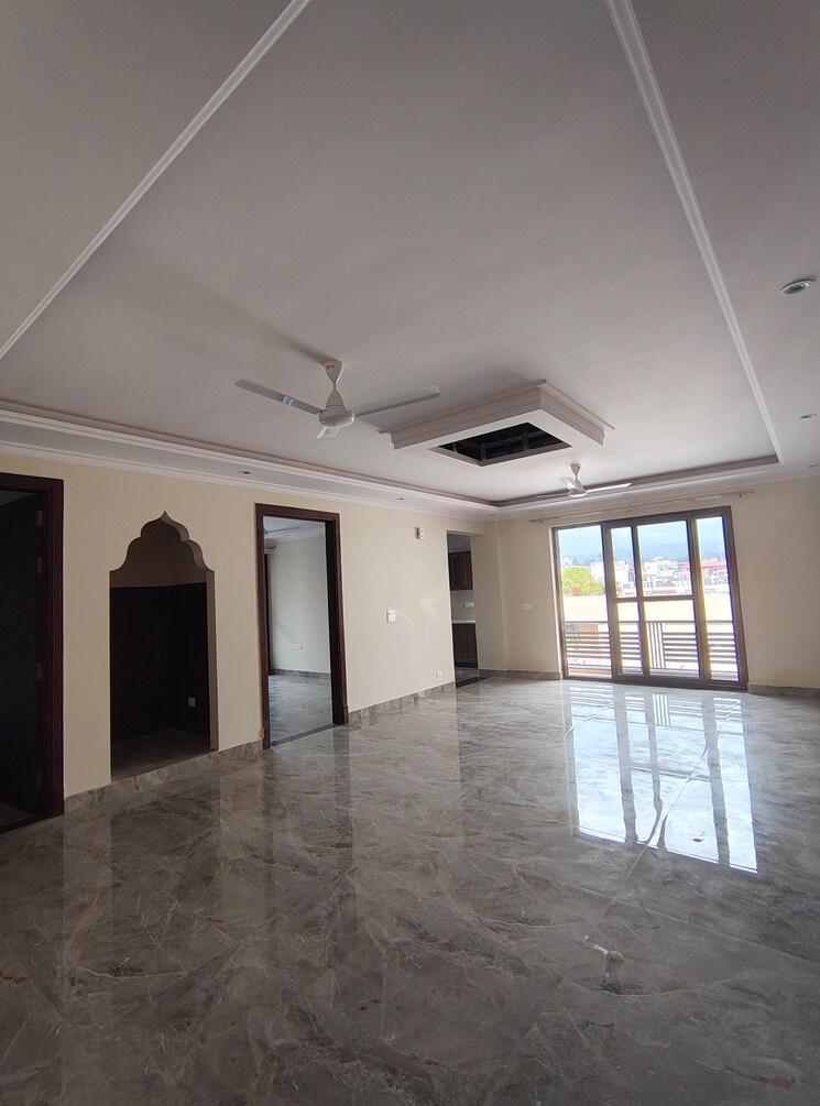 undefined, rajender nagar 3 Bedroom 1800 Sq.Ft. Builder Floor In Rajender Nagar Dehradun 7765052