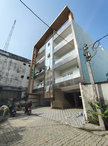 6+ BHK Builder Floor – Exterior View View at Gms Road - for Sale