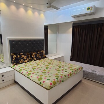 Bedroom in 2 BHK Apartment at Pearl Horizon, Jogeshwari West – for Sale