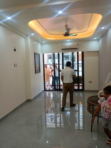 Living Room in 5 BHK Villa at Raj Villa Phase III, Gt Road – for Sale