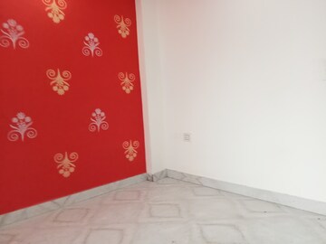 Room in 3 BHK Builder Floor at Mahavir Enclave 1 – for Sale