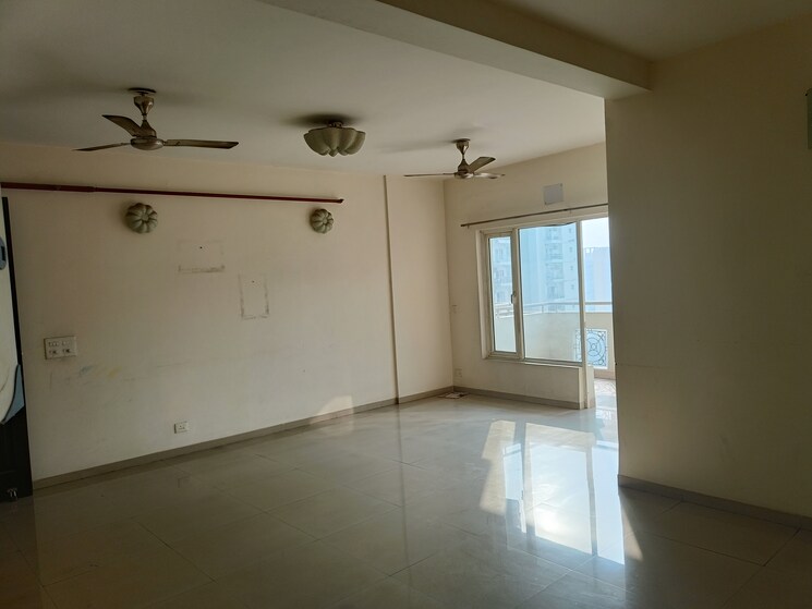 Room, spr-imperial-estate 3 Bedroom 1403 Sq.Ft. Apartment In Sector 82 Faridabad 7765639