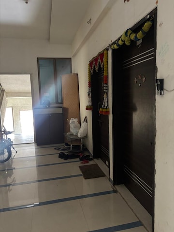 Bathroom in 5 BHK Apartment at Marathon Vega, New Panvel – for Sale
