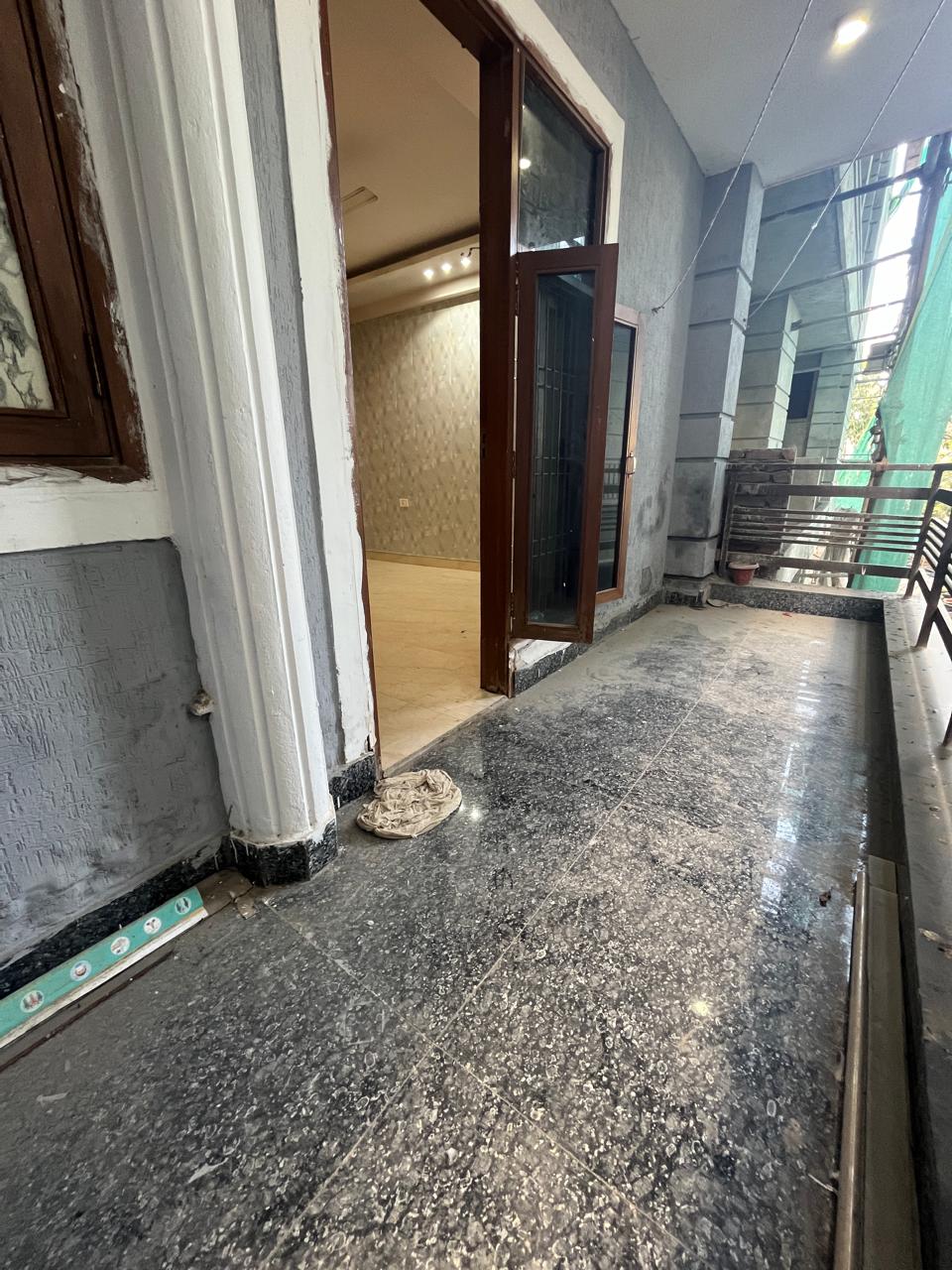 2 BHK Builder Floor For Sale in Chattarpur