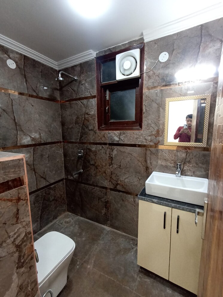 Kitchen, chattarpur 2 Bedroom 80 Sq.Yd. Builder Floor In Chattarpur Delhi 7765712