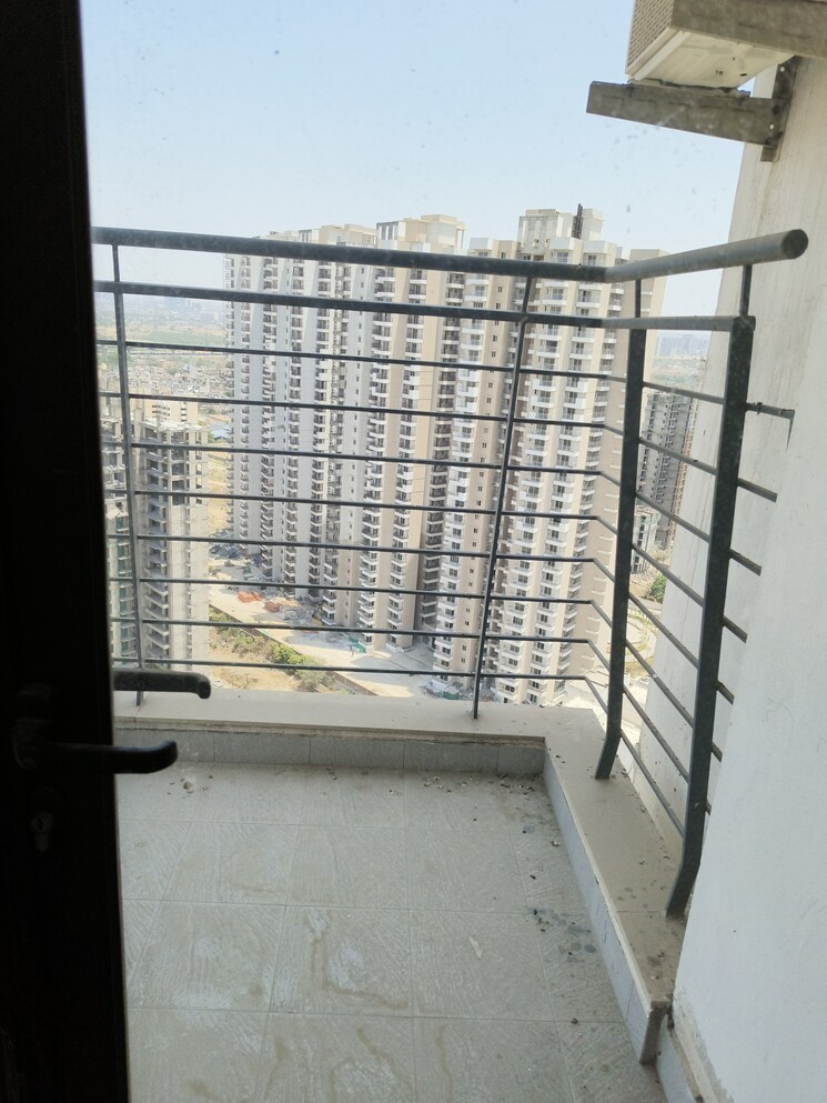 Balcony, ashiana-housing-anmol 3 Bedroom 996 Sq.Ft. Apartment In Sohna Sector 33 Gurgaon 7765814