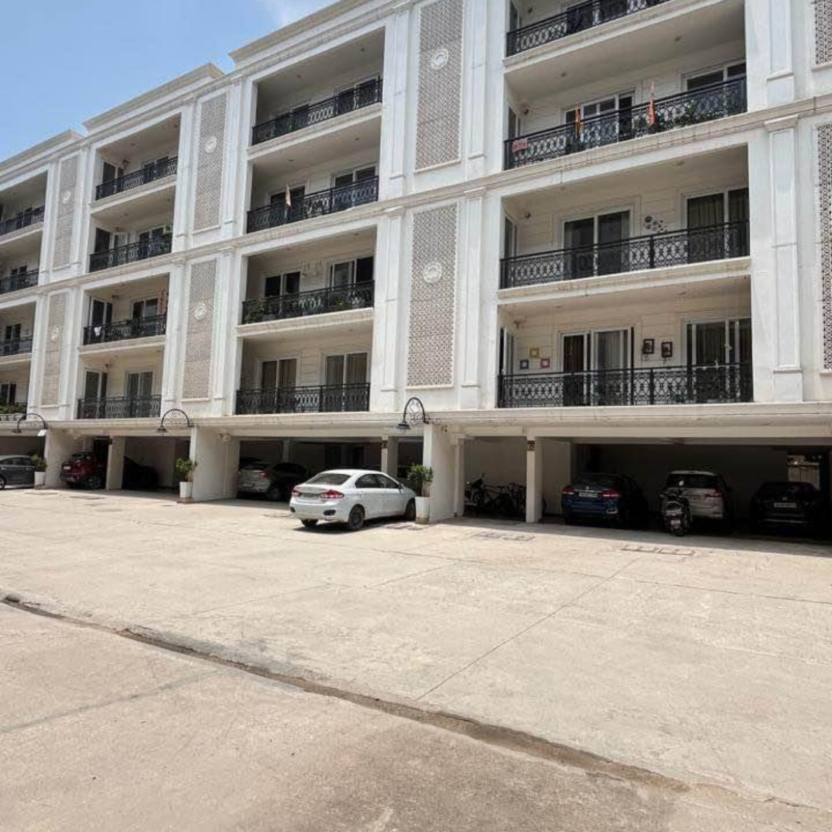 3 BHK + Servant Room,Extra Room 1525 Sq.Ft. Apartment in Meffier The Golden City