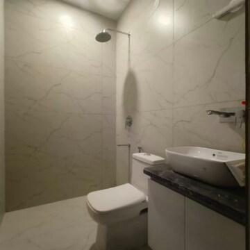 रेसिडेंशियल बिल्डर फ्लोर वर्ग फुट फॉर रेंट इन सेक्टर 38 गुड़गांव  7766030