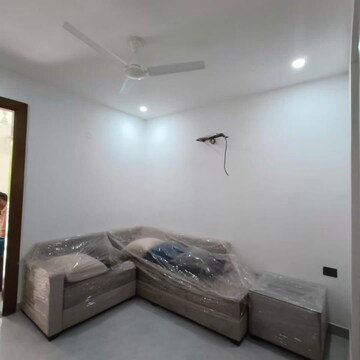 रेसिडेंशियल बिल्डर फ्लोर वर्ग फुट फॉर रेंट इन सेक्टर 38 गुड़गांव  7766030