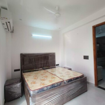 रेसिडेंशियल बिल्डर फ्लोर वर्ग फुट फॉर रेंट इन सेक्टर 38 गुड़गांव  7766030