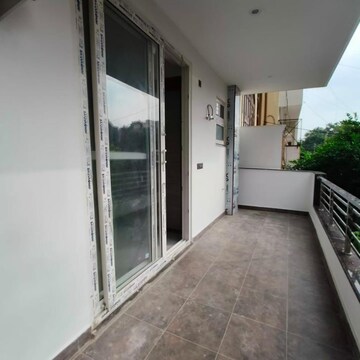 रेसिडेंशियल बिल्डर फ्लोर वर्ग फुट फॉर रेंट इन सेक्टर 38 गुड़गांव  7766030