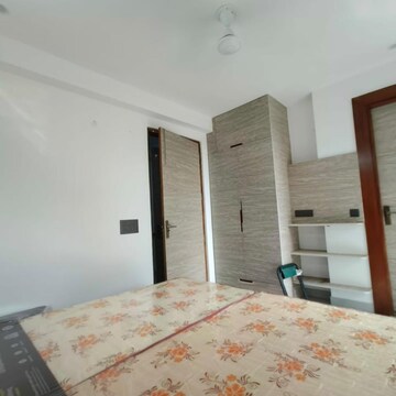 रेसिडेंशियल बिल्डर फ्लोर वर्ग फुट फॉर रेंट इन सेक्टर 38 गुड़गांव  7766030