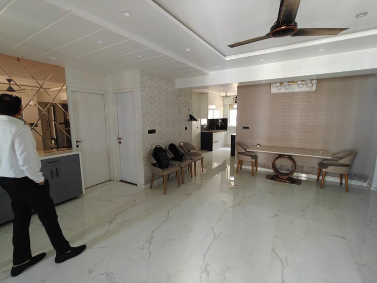 Living Room, lodha-amara-new-tower 3 Bedroom 955 Sq.Ft. Apartment In Kolshet Road Thane 7766260