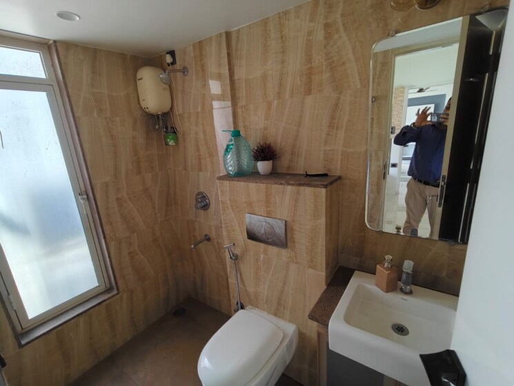 Master Bedroom, lodha-amara-new-tower 3 Bedroom 955 Sq.Ft. Apartment In Kolshet Road Thane 7766260