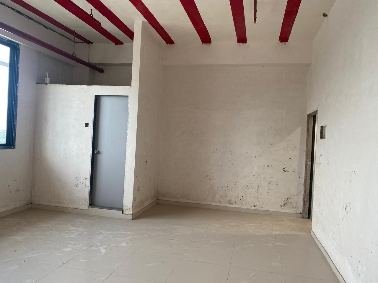 Office Space For Sale in Sk Plaza 