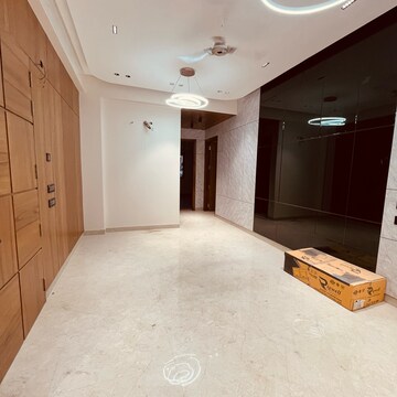 Room in 3 BHK Builder Floor at Anant Raj The Estate Floors, Sector 60 – for Sale