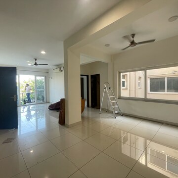 Living Room in 3 BHK Apartment at BPTP Amstoria, Sector 102 – for Sale