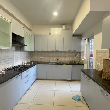 Kitchen in 3 BHK Apartment at BPTP Amstoria, Sector 102 – for Sale