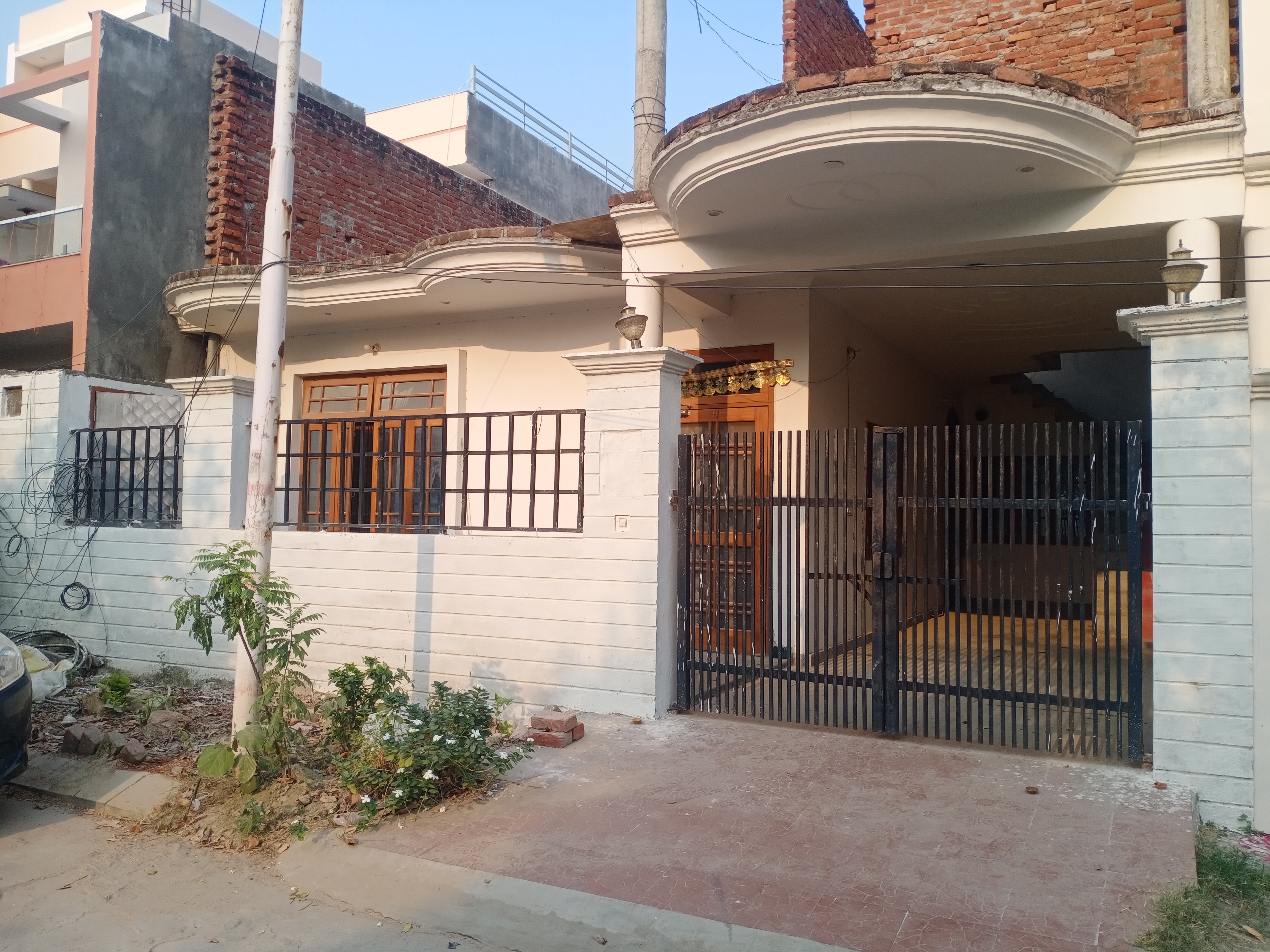 3.5 BHK + Pooja Room,Study Room Independent House For Sale in Omax City 