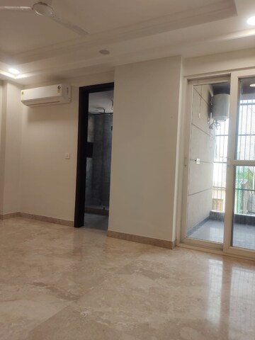 Room in 4 BHK Builder Floor at Greater Kailash ii – for Sale