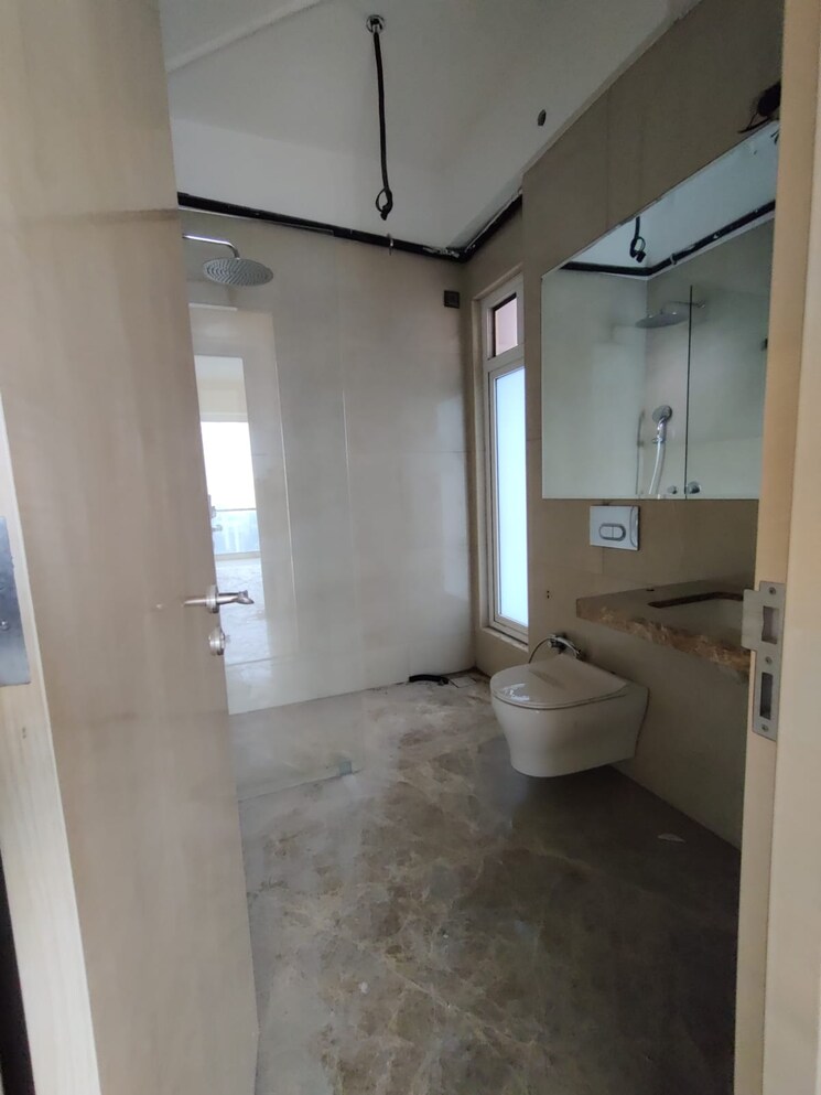 Bathroom, p-square-ganga-avenue 1 Bedroom 471 Sq.Ft. Apartment In Mazgaon Mumbai 7766888