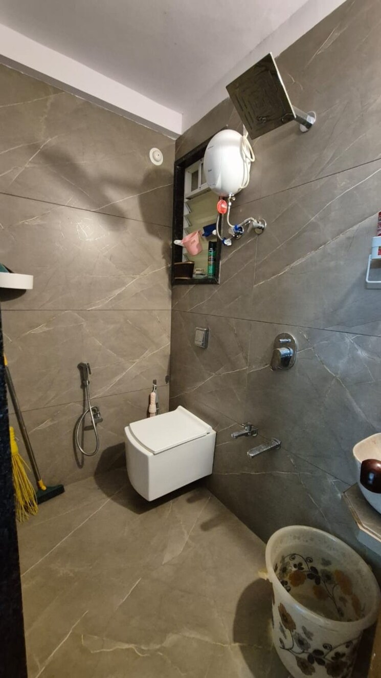 Bathroom, geecee-emerald 2 Bedroom 732 Sq.Ft. Apartment In Kharghar Navi Mumbai 7766970