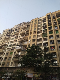 1 BHK Apartment For Sale in SM Emerald Tower