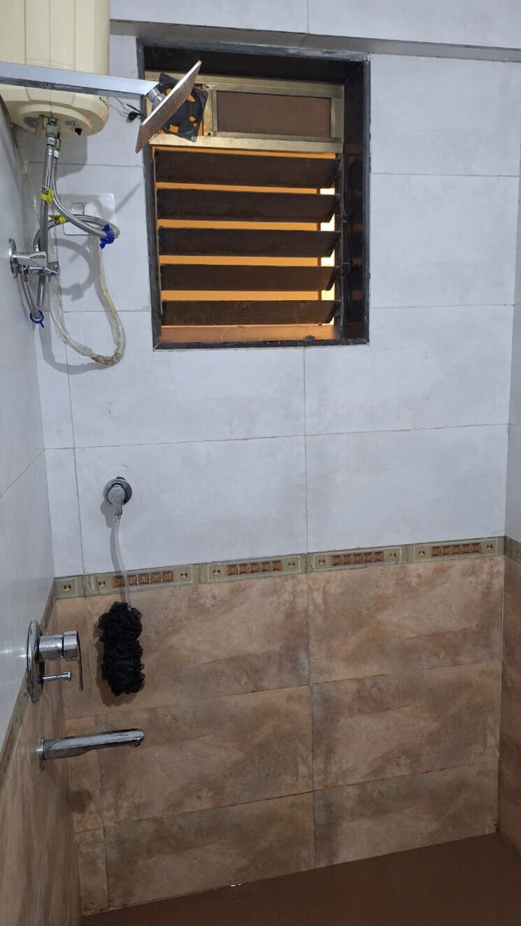 Bathroom, kesar-gardens 2 Bedroom 1160 Sq.Ft. Apartment In Kharghar Navi Mumbai 7766979