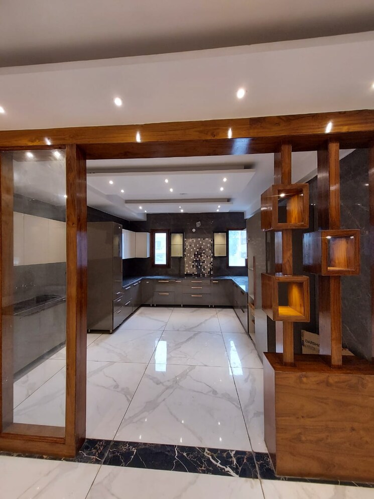 Kitchen, green fields colony 3 Bedroom 1400 Sq.Ft. Builder Floor In Green Fields Colony Faridabad 7767387