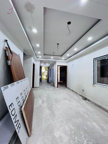 Kitchen in 3 BHK Builder Floor at SS Mayfield Gardens, Sector 51 – for Sale