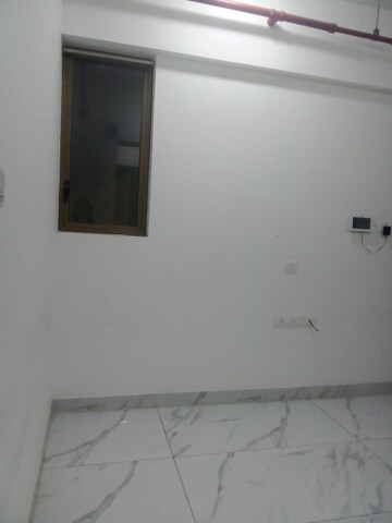 Room in 2 BHK Apartment at Raymond Ten X Vibes, Jk Gram – for Sale