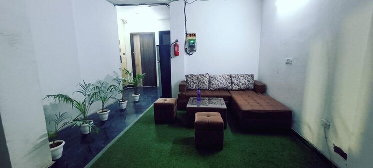 Room, sector 19 Pg For Girls In Sector 19 7767548