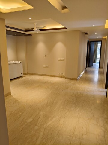 Room in 2 BHK Builder Floor at Dwarka – for Sale