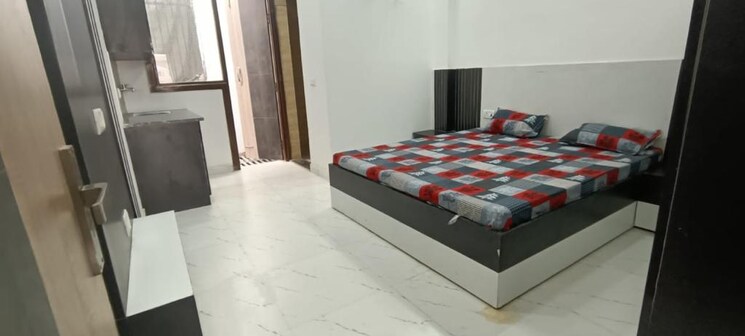 Room, sector 19 Pg For Girls In Sector 19 7767562