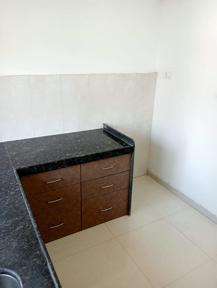 Kitchen, everest-world-lavender 2 Bedroom 559 Sq.Ft. Apartment In Kolshet Road Thane 7767734