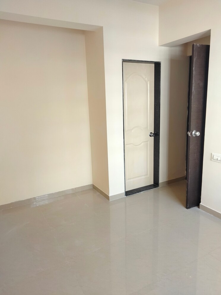 Room, laxmi-avenue-d-global-city-ph-1 1 Bedroom 645 Sq.Ft. Apartment In Virar West Palghar 7767709
