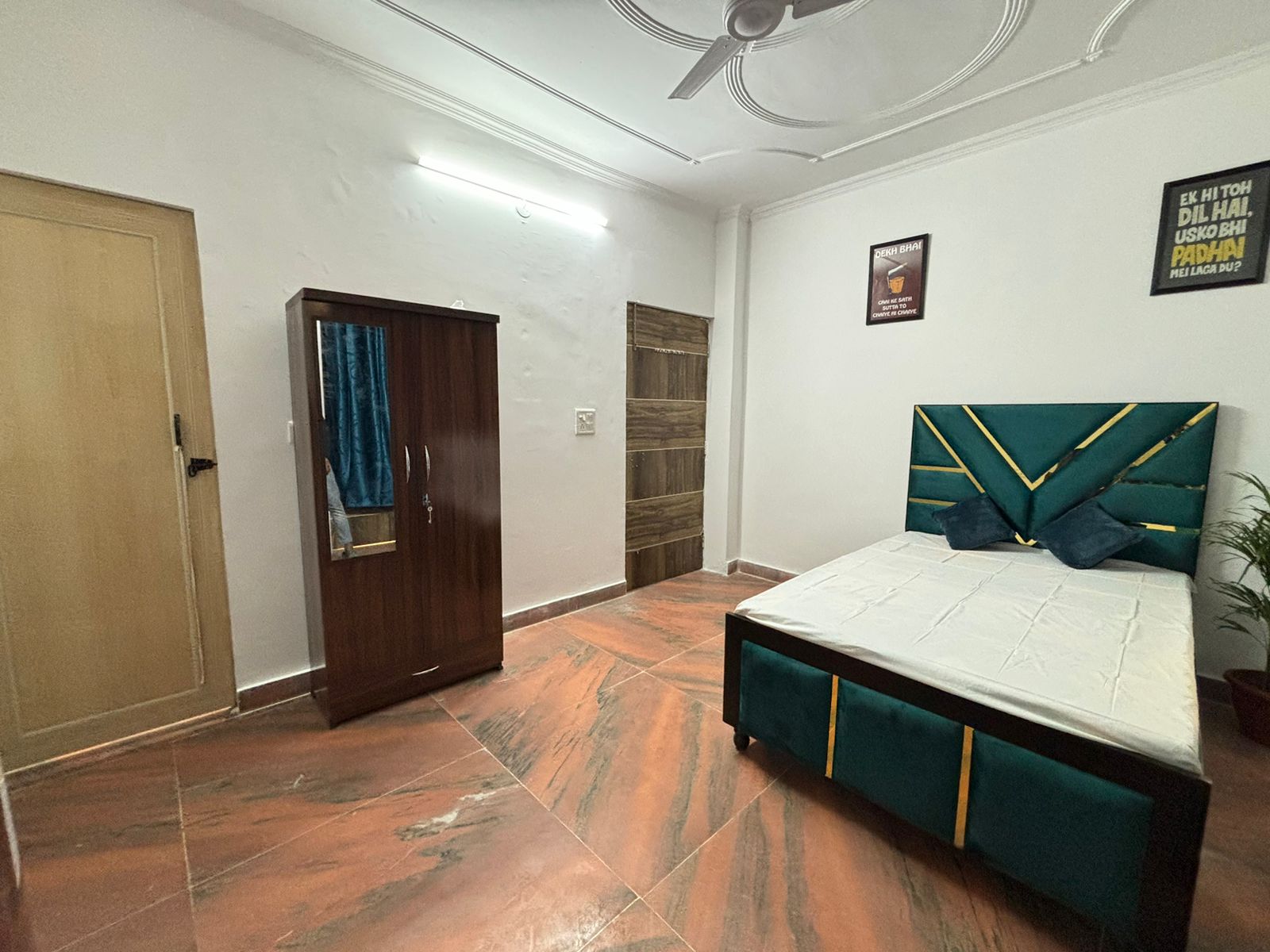 1 RK Builder Floor For Rent in Ignou Road Delhi  7767803