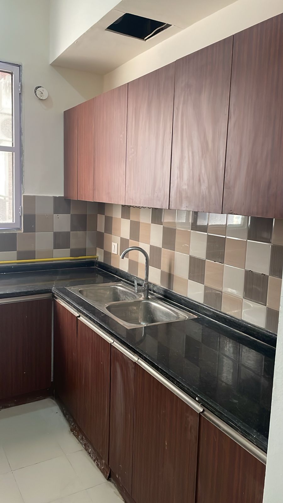 2 BHK + Servant Room 983 Sq.Ft. Apartment in DLF The Princeton Estate