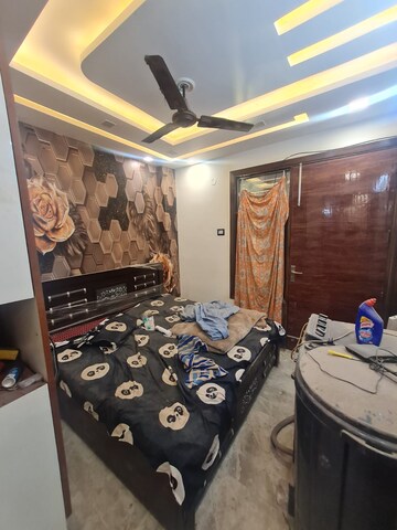 Master Bedroom in 2 BHK Builder Floor at Dwarka Mor – for Sale