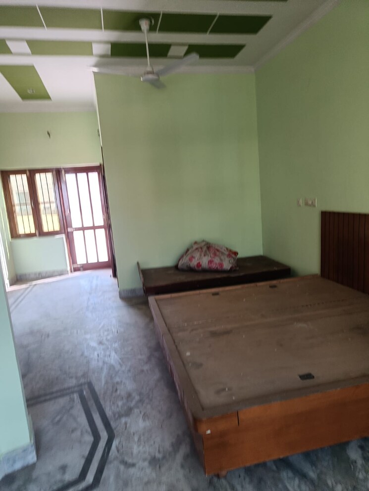 Bedroom, kharar road 3.5 Bedroom 167 Sq.Yd. Independent House In Kharar Road Mohali 7767878