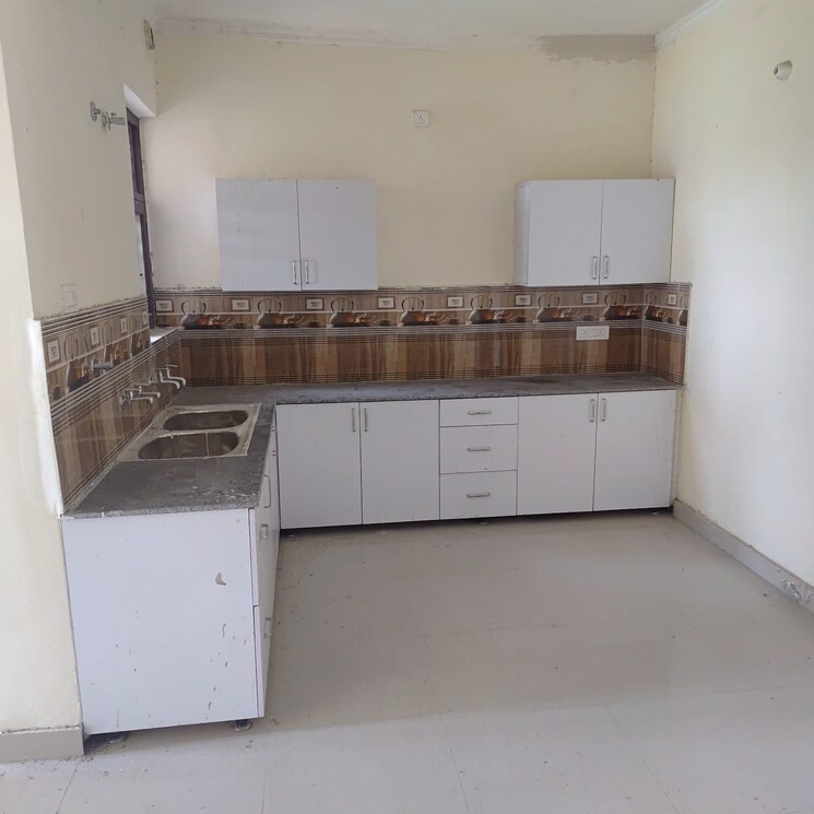Kitchen, sector 126 3 Bedroom 150 Sq.Yd. Apartment In Sector 126 Mohali 7767924