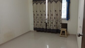 2 BHK Apartment For Resale in Lokhandwala Infrastructure Octacrest Kandivali East Mumbai  7768059