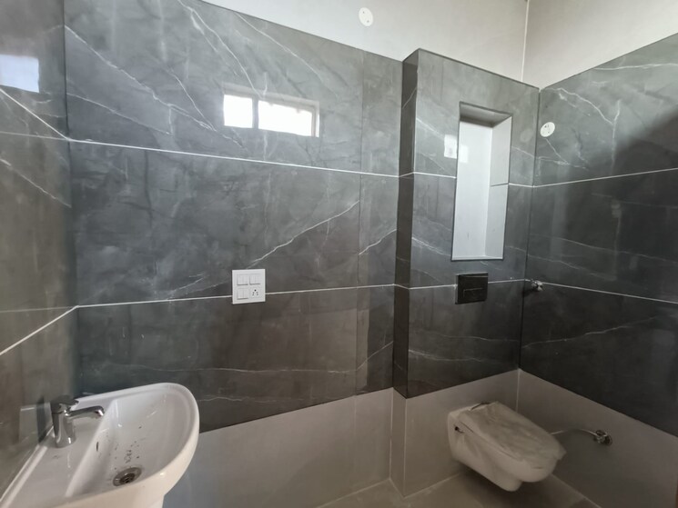 Bathroom, sector 125 4 Bedroom 202 Sq.Yd. Independent House In Sector 125 Mohali 7768146