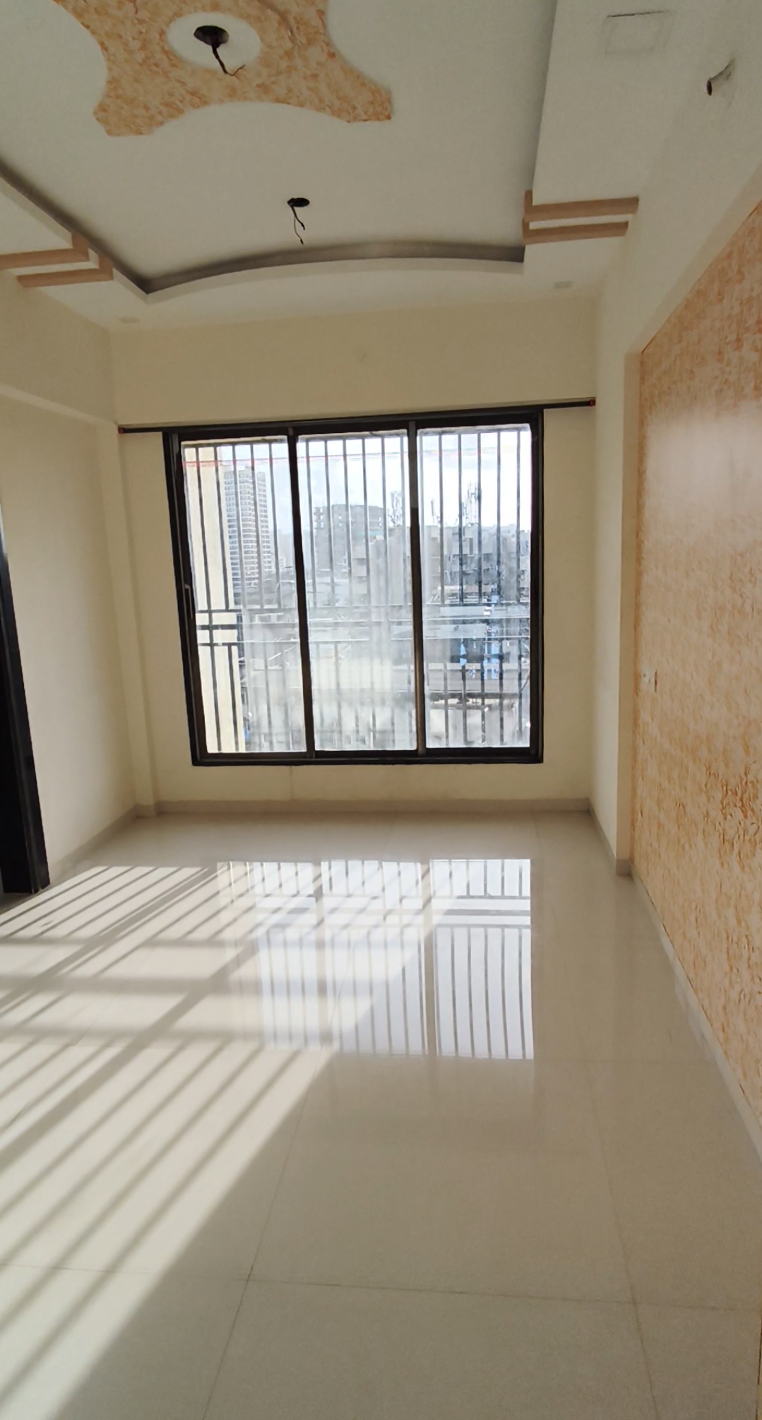 1 BHK Apartment For Resale in Naigaon East, VasaI-Virar, Maharashtra, India Palghar  7768159