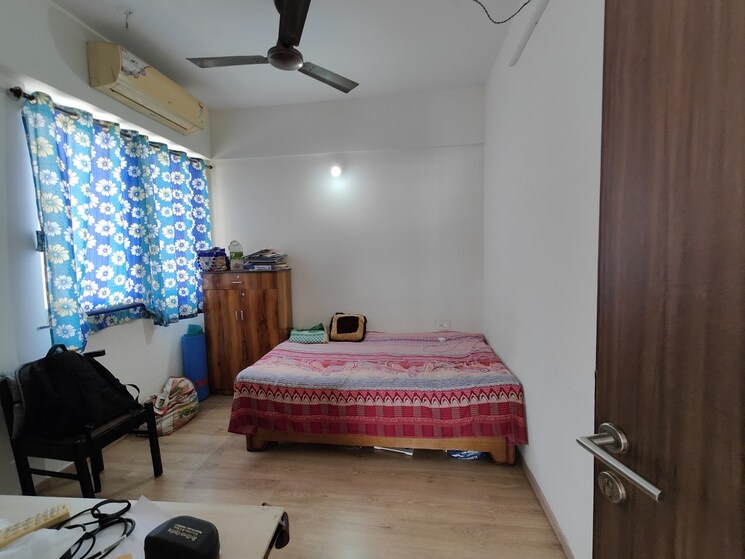 Master Bedroom, lodha-grandezza 3 Bedroom 1500 Sq.Ft. Apartment In Wagle Industrial Estate Thane 7768282