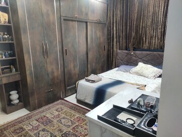 Bedroom in 2 BHK Apartment at Lodha Aqua, Mira Road – for Sale