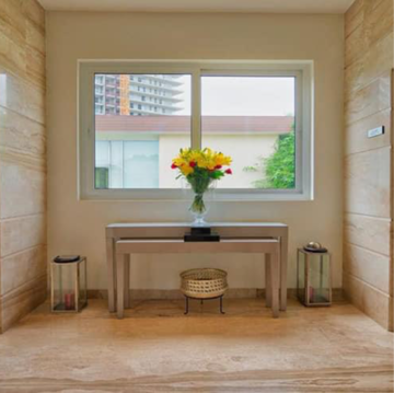 Room in 4 BHK Apartment at Conscient Heritage Max, Sector 102 – for Sale