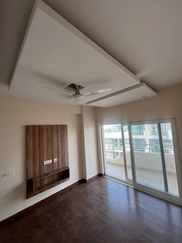 Room in 2 BHK Apartment at Gms Road – for Sale
